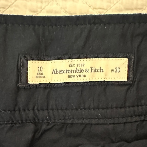 Abercrombie & Fitch Plaid Mini Skirt - Size 10 - Picture 2 of 3